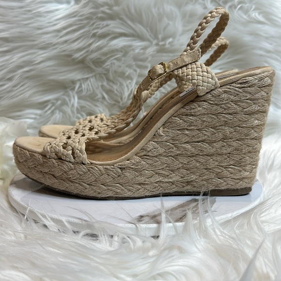 GUC Steve Madden Cream/Off White Crochet Boho Wedge Heels, 9.5M - Picture 9 of 14